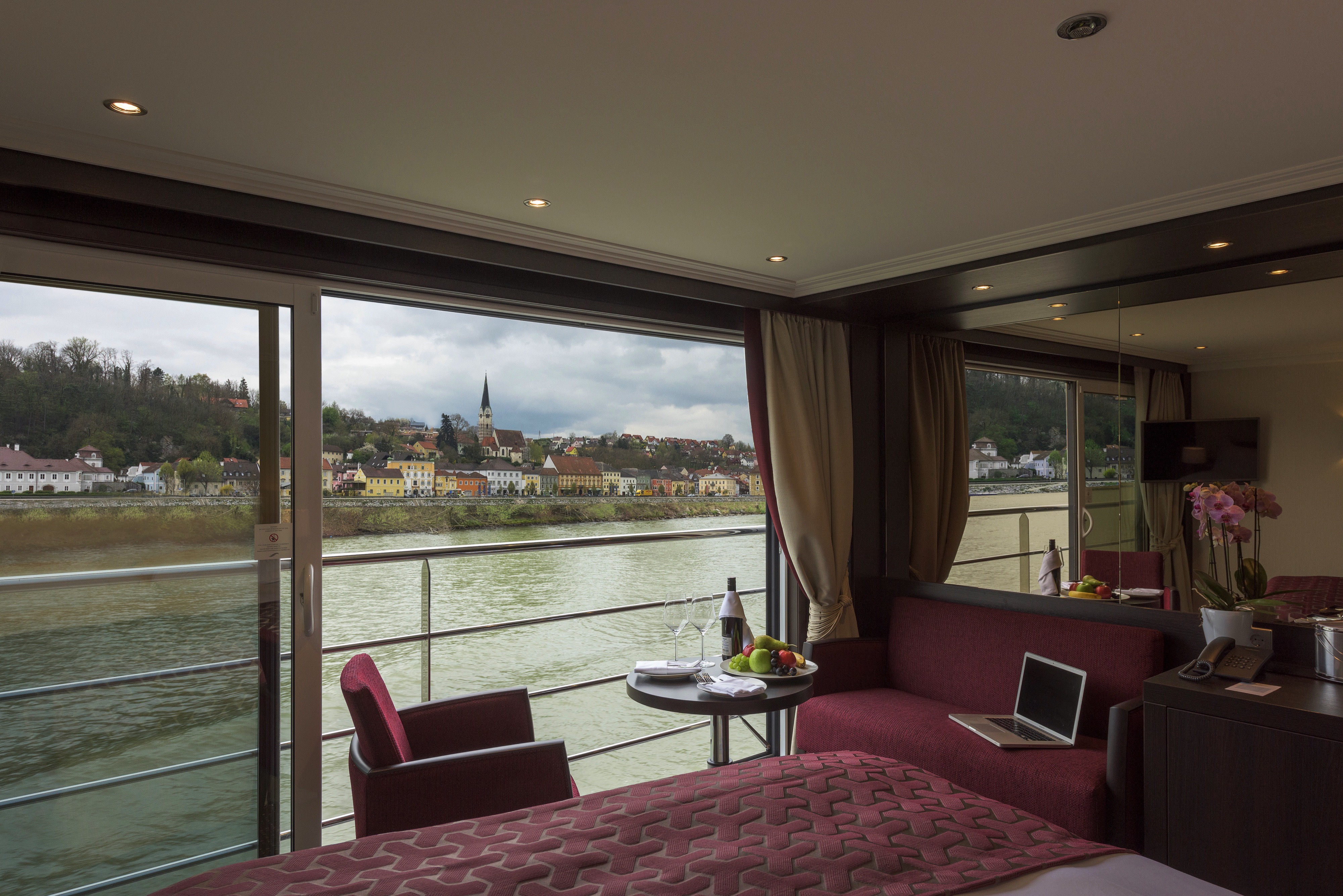 Panorama Suite